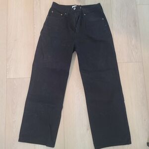 Abercrombie Curve Love High Rise 90s Relaxed Jean